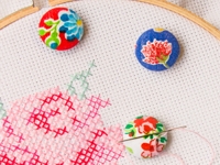 Molly Mell Needle Minders